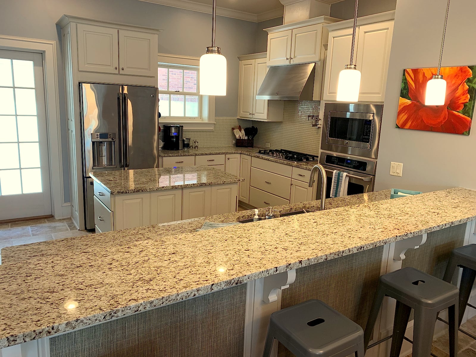 Gourmet Kitchen & Bar photo 2